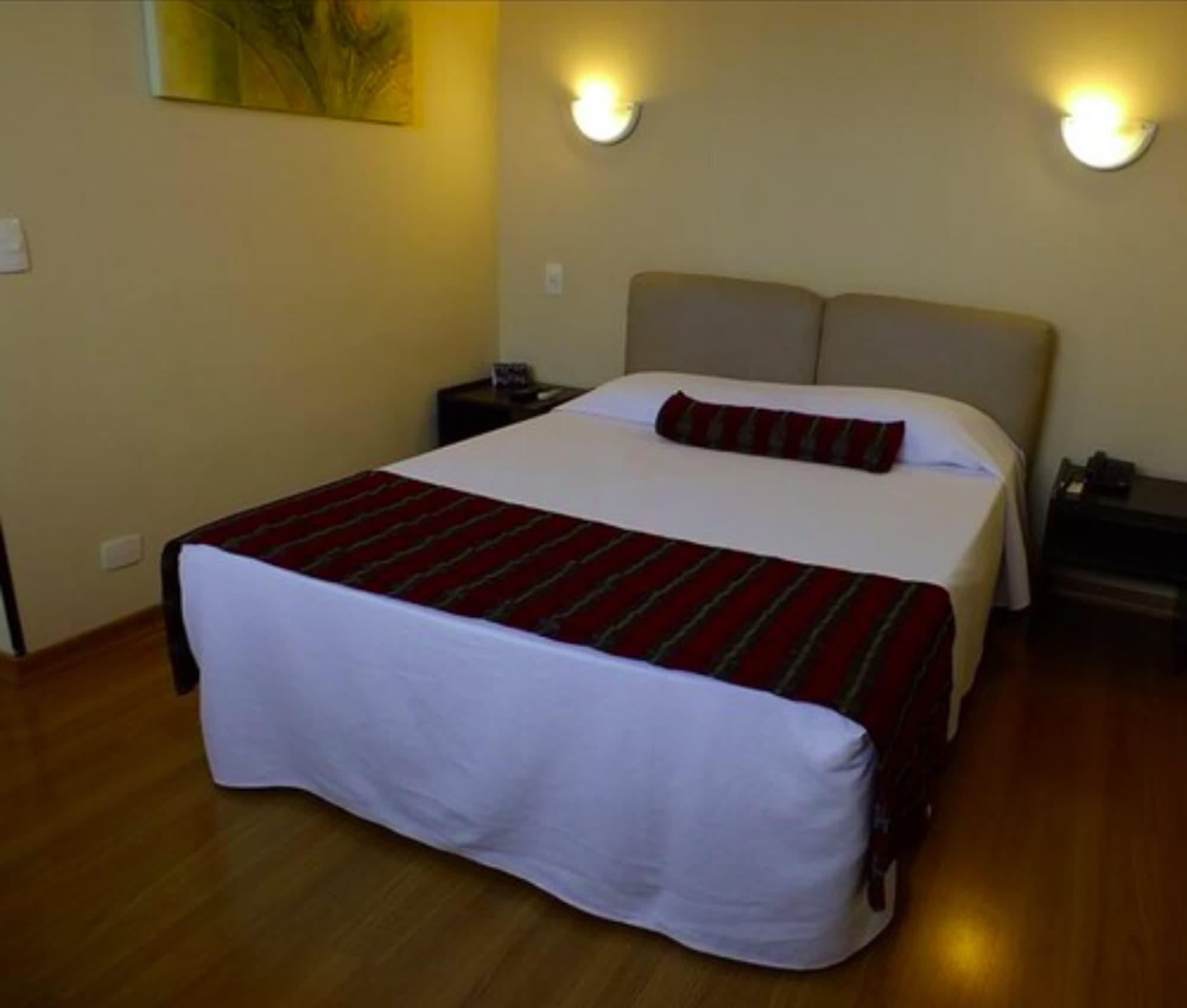 Hotel Nacional Inn Curitiba Estacao Shopping מראה חיצוני תמונה