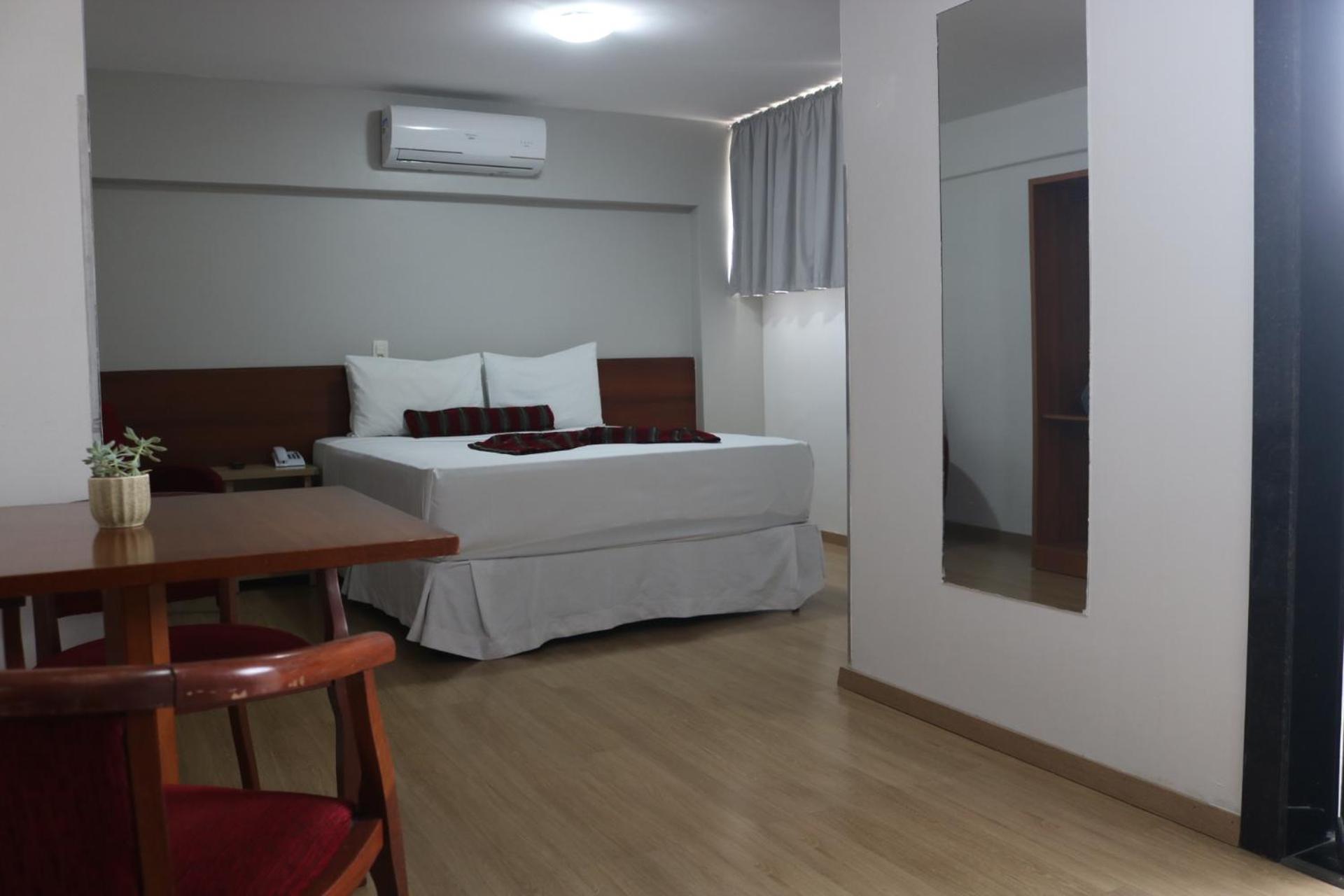 Hotel Nacional Inn Curitiba Estacao Shopping מראה חיצוני תמונה